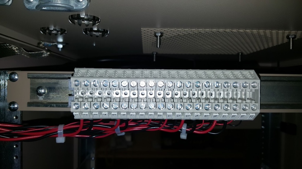 PO-GA V2 20 Block Din Rail Panel Assembly